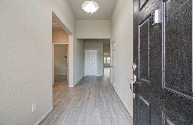 Foto del edificio - 4603 Bay Vista Dr