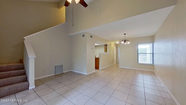 Building Photo - 2865 Wonderwood Ln