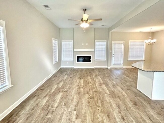Building Photo - Now Leasing a in Millington @ Windstone Es...