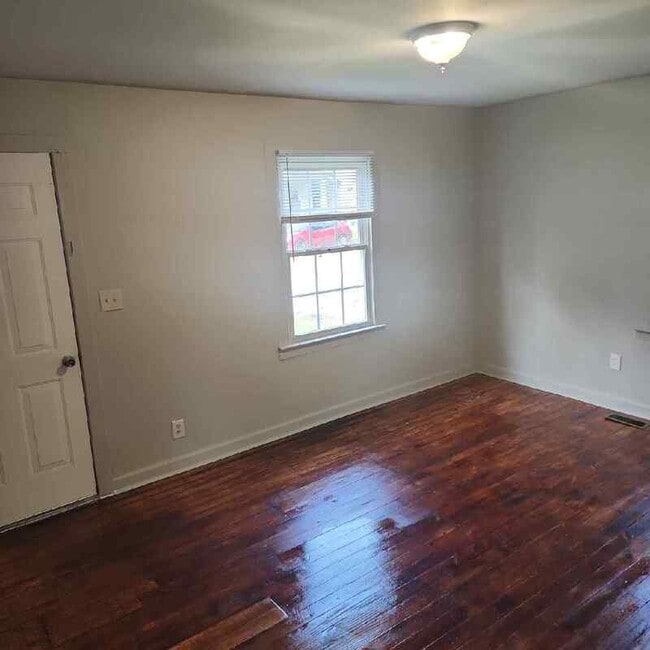 Building Photo - 1309 Haskin Ave