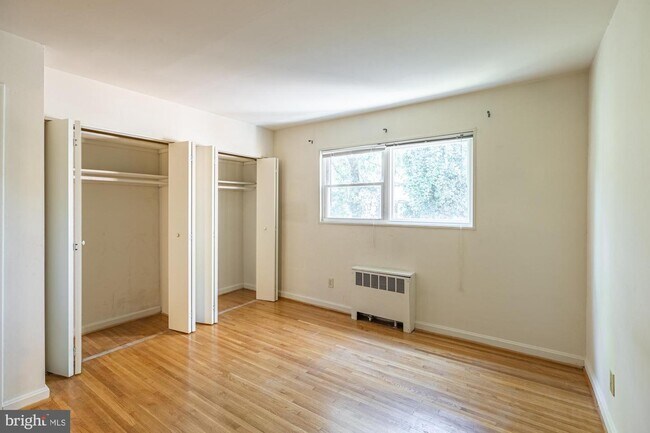 Building Photo - 1510 N Rolfe St