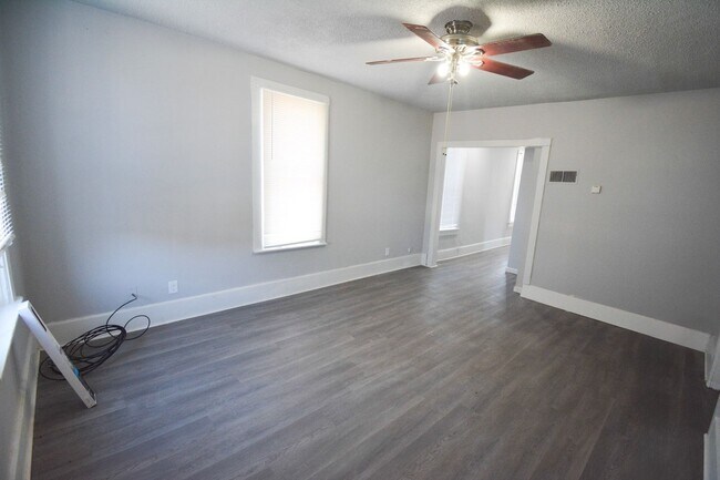 Foto del edificio - 1516/1520 E Hawthorne Ave