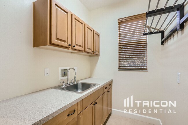 Foto del edificio - 3342 Gambel Oak Ct
