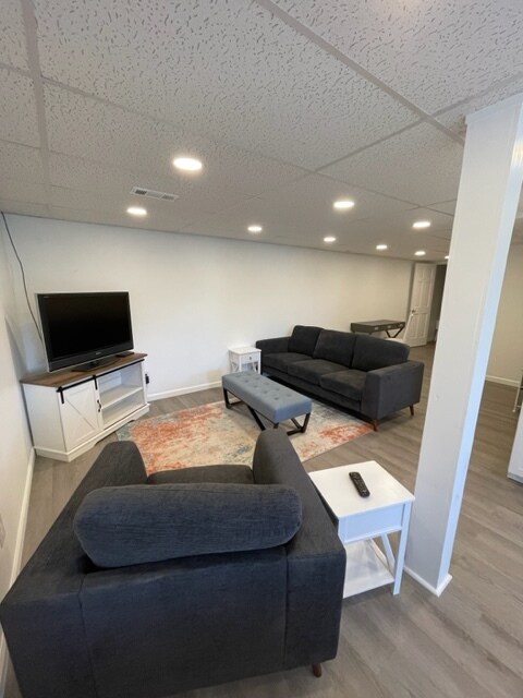 Building Photo - 66 Tanbark Dr