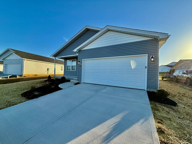 Building Photo - 232 Taylor Dr