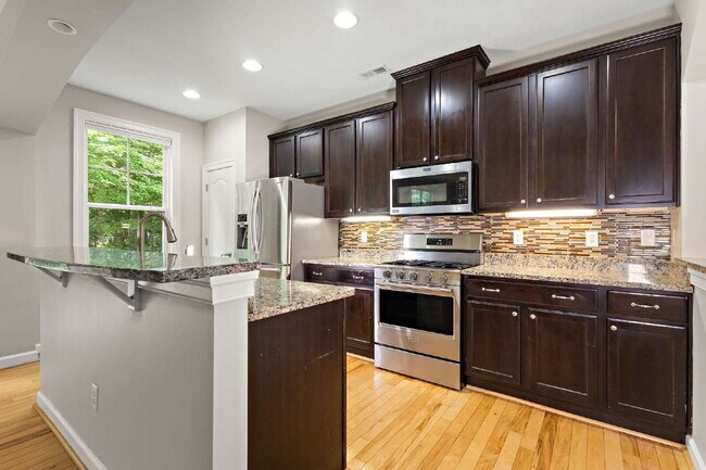 Foto del edificio - Eagle Harbor Retreat