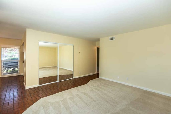 Building Photo - 1671 Alvarado Ave