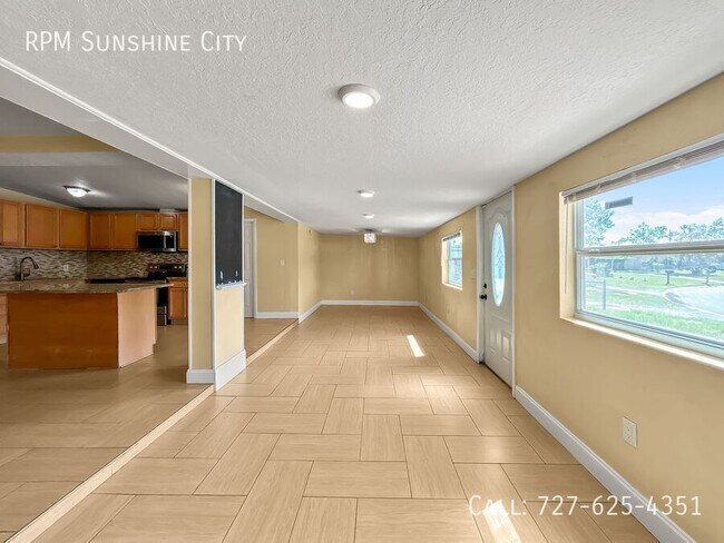 Foto del edificio - 9129 82nd Way