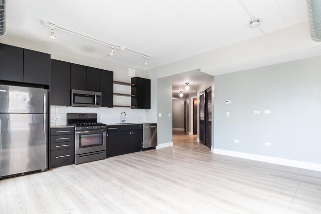 Foto del edificio - 941 W Belmont Ave