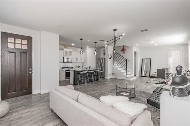 Building Photo - 5552 Kilmer Dr