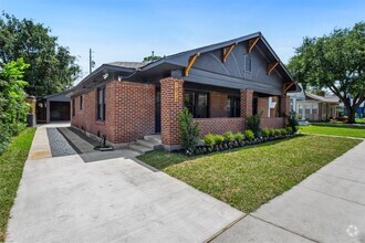 Building Photo - 1026 Fugate St