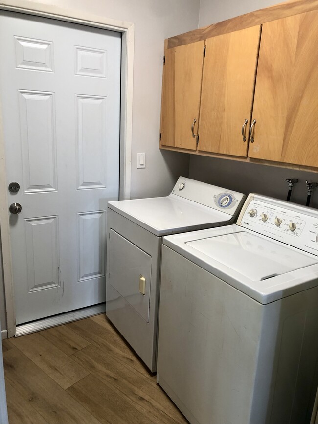 Laundry room - 2697 Santa Rosa Ave