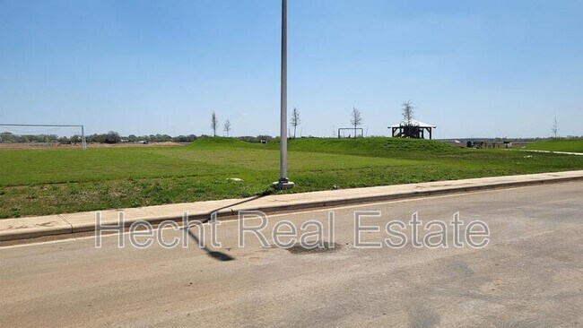 Foto del edificio - 2416 Dielman Dr