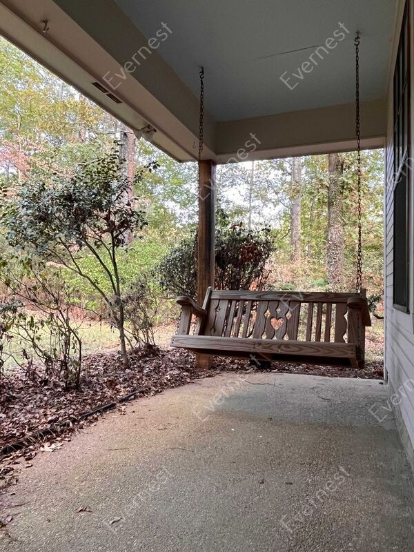 Foto del edificio - 6063 Grants Ferry Rd