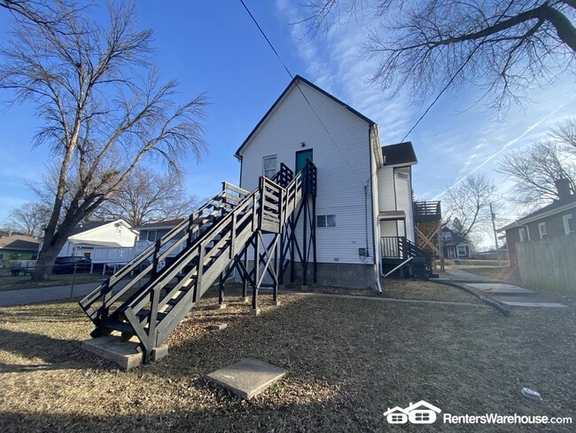 Building Photo - 3916 9th St