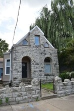 Building Photo - 514 Camp St
