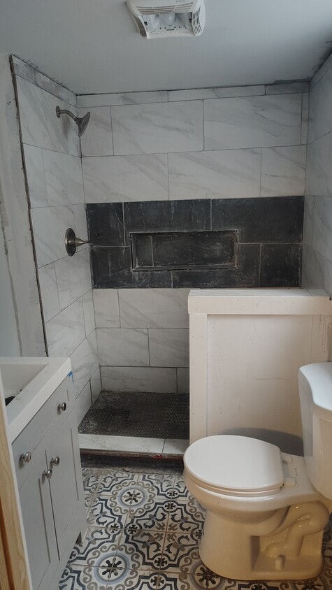 Primary Photo - 223 Cansler Ave