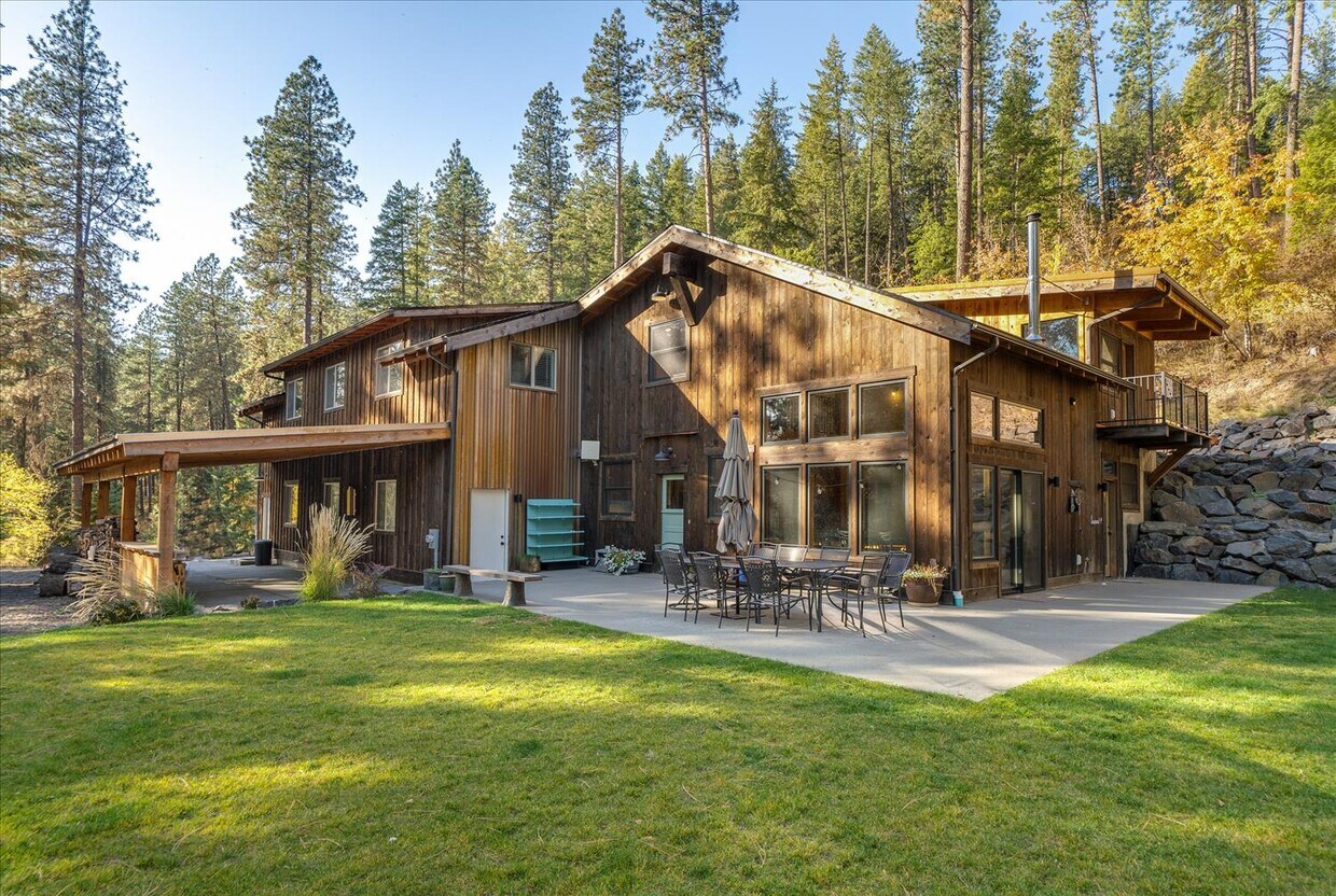 2149 W Valhalla Rd, Coeur d'Alene, ID 83814 House Rental in Coeur d