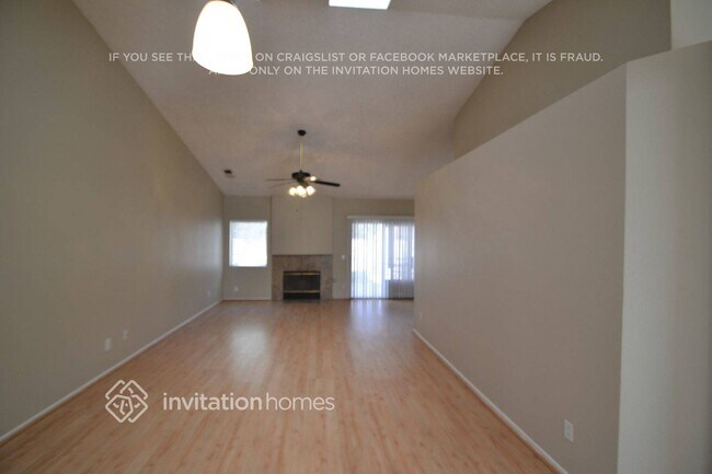 Foto del edificio - 44226 Halcom Ave