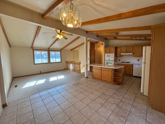 Building Photo - 405 Hamilton St