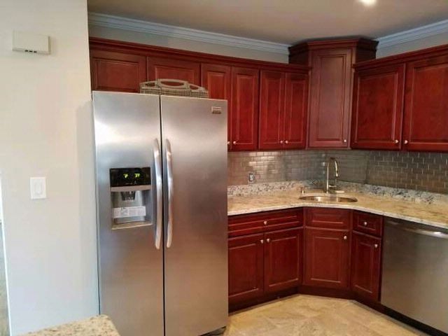 Foto principal - 181 Beach 98th St