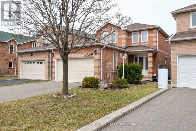Photo du bâtiment - 5239 River Forest Ct