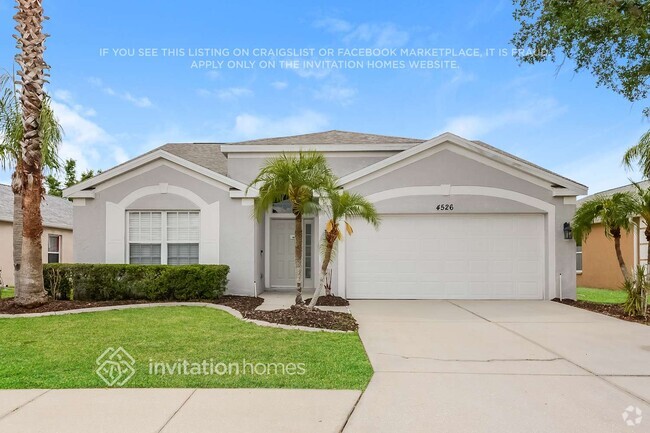 Building Photo - 4526 Sanibel Way
