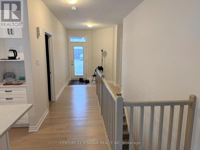 Building Photo - 247 Blackhorse Dr