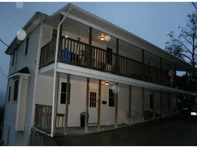 Primary Photo - 115 Park St