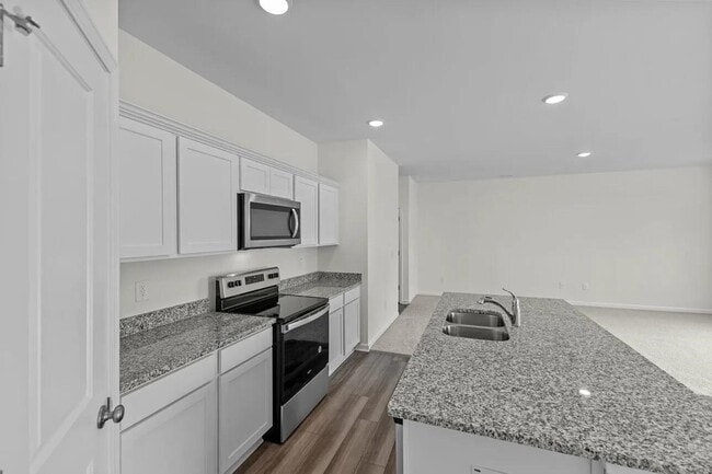 Building Photo - 7824 Blue Star Flower Ln