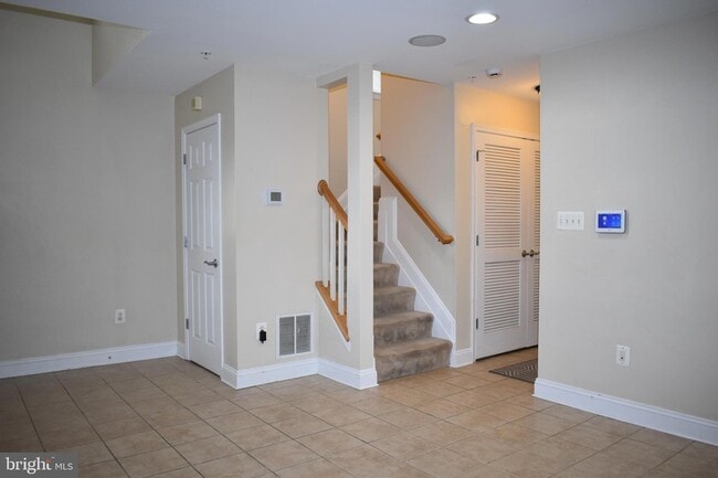 Photo - 324 Scott St Townhome