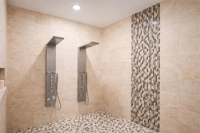 Foto del edificio - 7357 Golf Club Dr