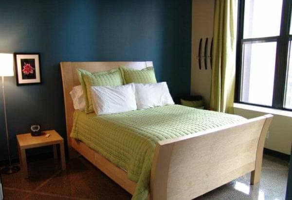 Building Photo - 13 Albro St