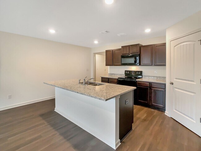 Building Photo - Available July 16th!!! Newly Built 4 Bedro...