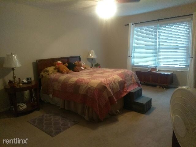 Foto del edificio - 3622 Country Ridge Dr