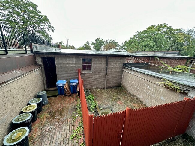 Foto del edificio - 472 Beacon St