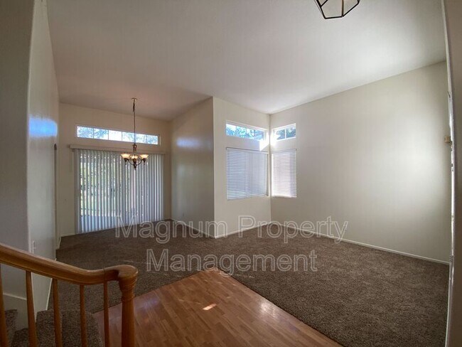 Foto del edificio - 32405 Corte Palacio