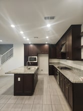 Building Photo - 337 W Phelps Dr