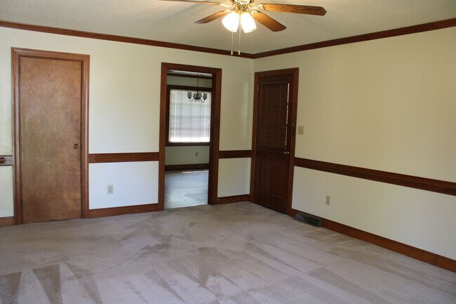 Foto del edificio - 2601 Bayleaf Cir SW