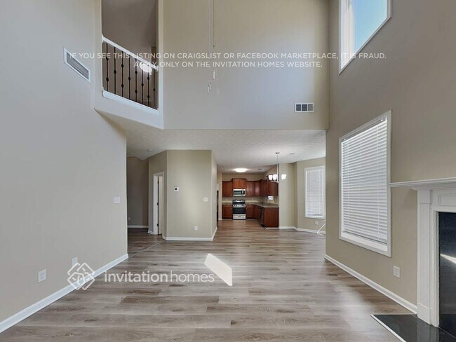 Foto del edificio - 110 Parkway Dr