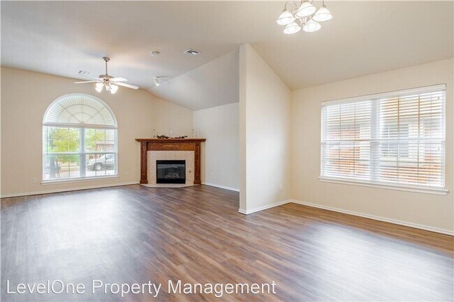 Building Photo - 3 br, 2 bath House - 15941 Katie Ridge Drive