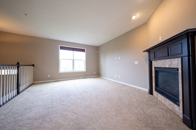 Foto del edificio - 9643 Scott Ln