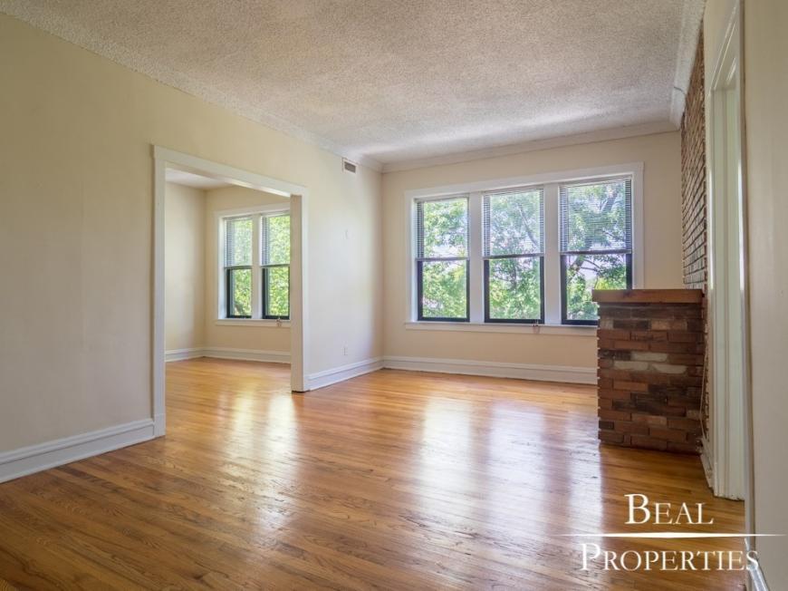 Primary Photo - 1 bedroom in CHICAGO IL 60657