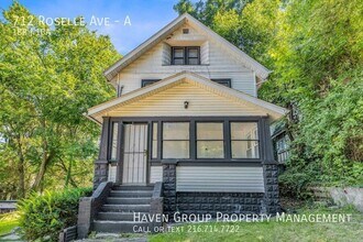 Building Photo - 712 Roselle Ave