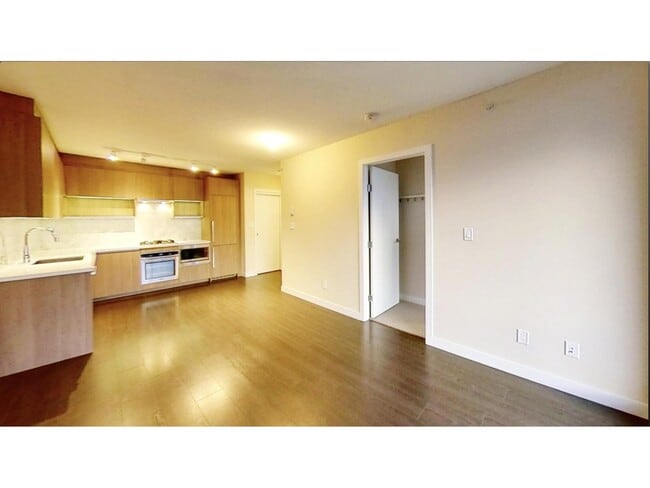 Building Photo - 13750-13100 100 Ave