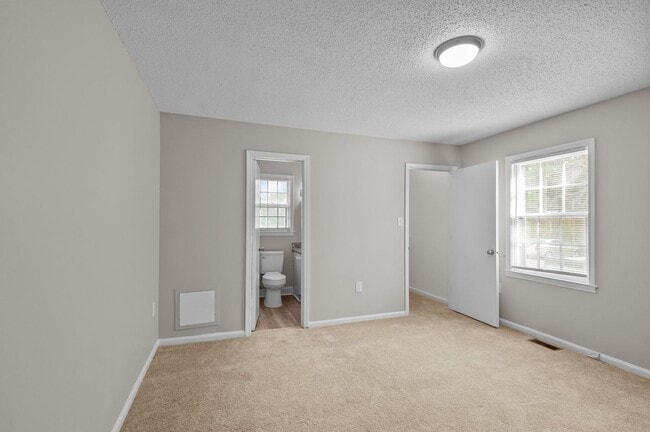 Foto del edificio - Cute Remodeled home in Cul-de-sac