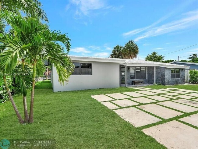 Foto del edificio - 400 NW 20th St