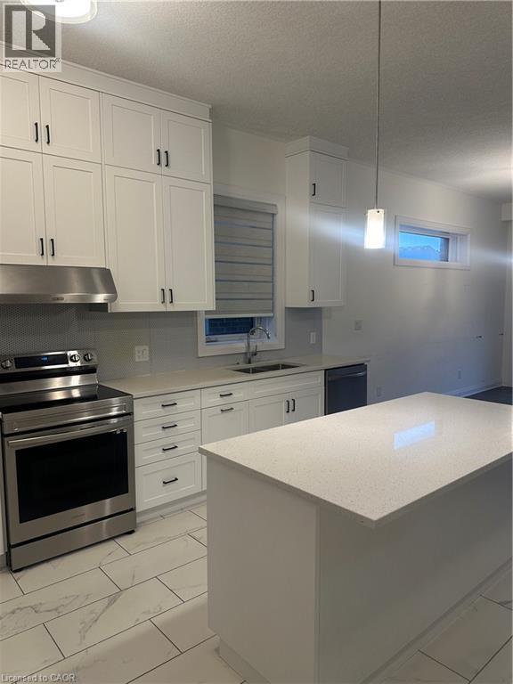 Building Photo - 681 Benninger Dr