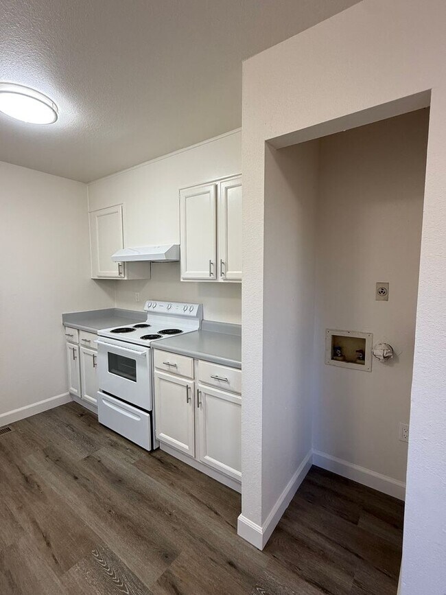 Foto del edificio - 306 16th St