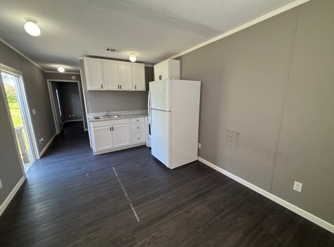 Foto del edificio - 2830 Mark Cir